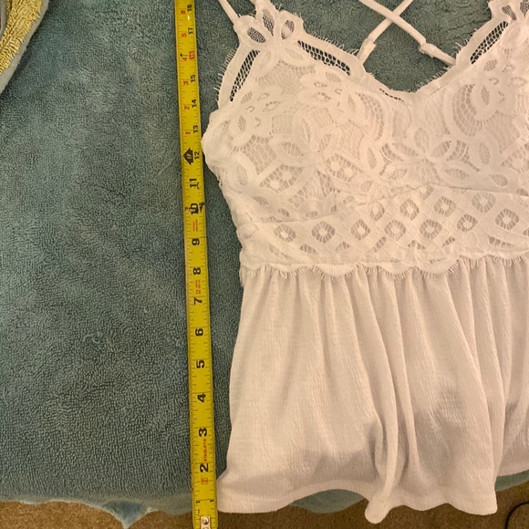 Top with adjustable, spaghetti straps, white with lace - Picture 3 of 7